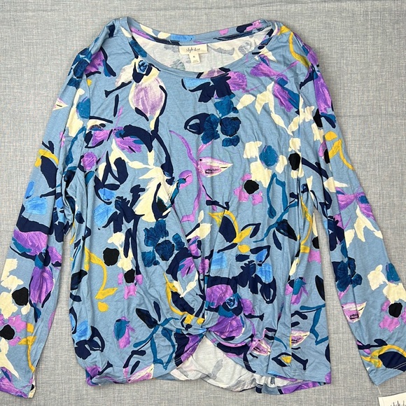 Style & Co Floral Twist Front Top Size XL - Picture 2 of 5